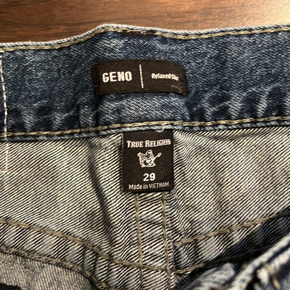 **TRUE RELIGION** - Picture 3 of 5